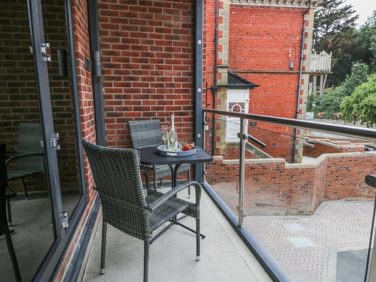 The Office Gardens, Apartment 1 惠特比 外观 照片